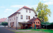 Urnshausen1.jpg Urnshausen1.jpg